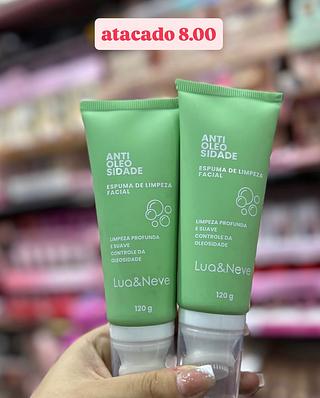 Espuma de limpeza- anti oleosidade