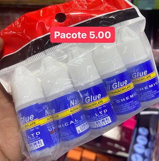 cola de unha transparente